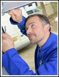 Thornton Garage Door Service  Thornton, IL 708-477-3706 - gr-emg-01